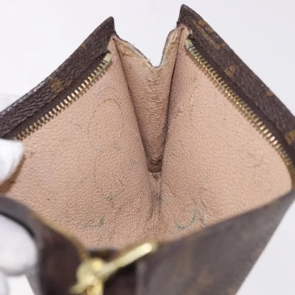 Louis Vuitton height width